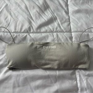 DFYNE sports bra